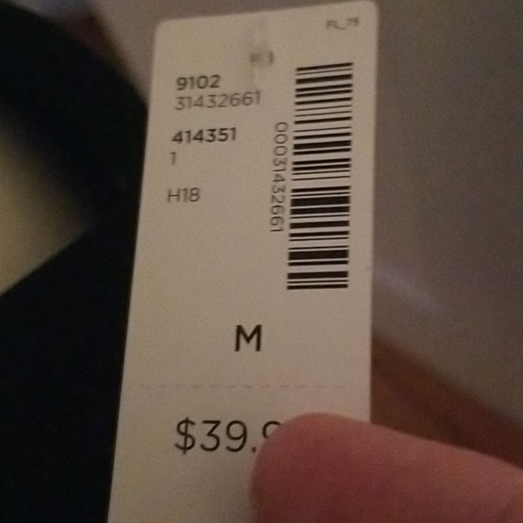 NWT Shimmer Sleeveless Top - Picture 7 of 7